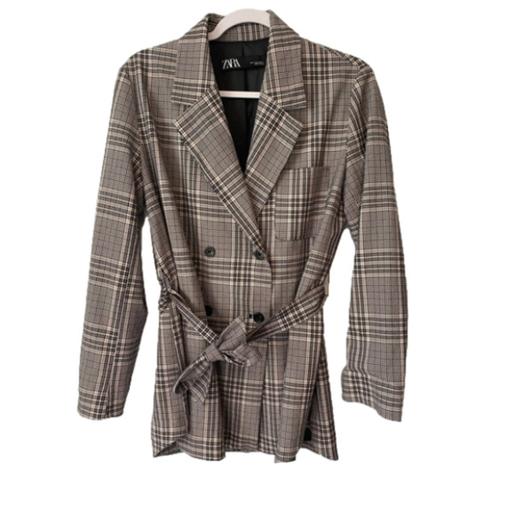 Zara Jackets & Blazers - Zara Blush Pink & Black Plaid Double Breasted Stretch Blazer with belt Small